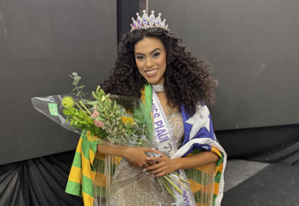 Freitense Maryanne Ellen é eleita Miss Piauí Petite 2026